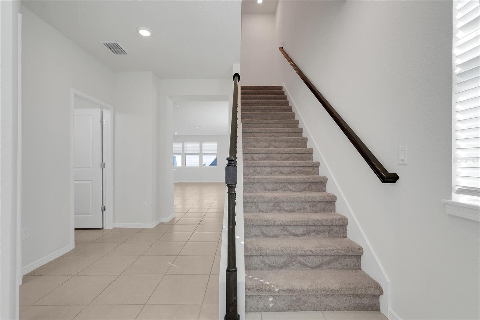Townhouse at 10481 FOLLY BEACH RD, ORLANDO, photo 17 of 50