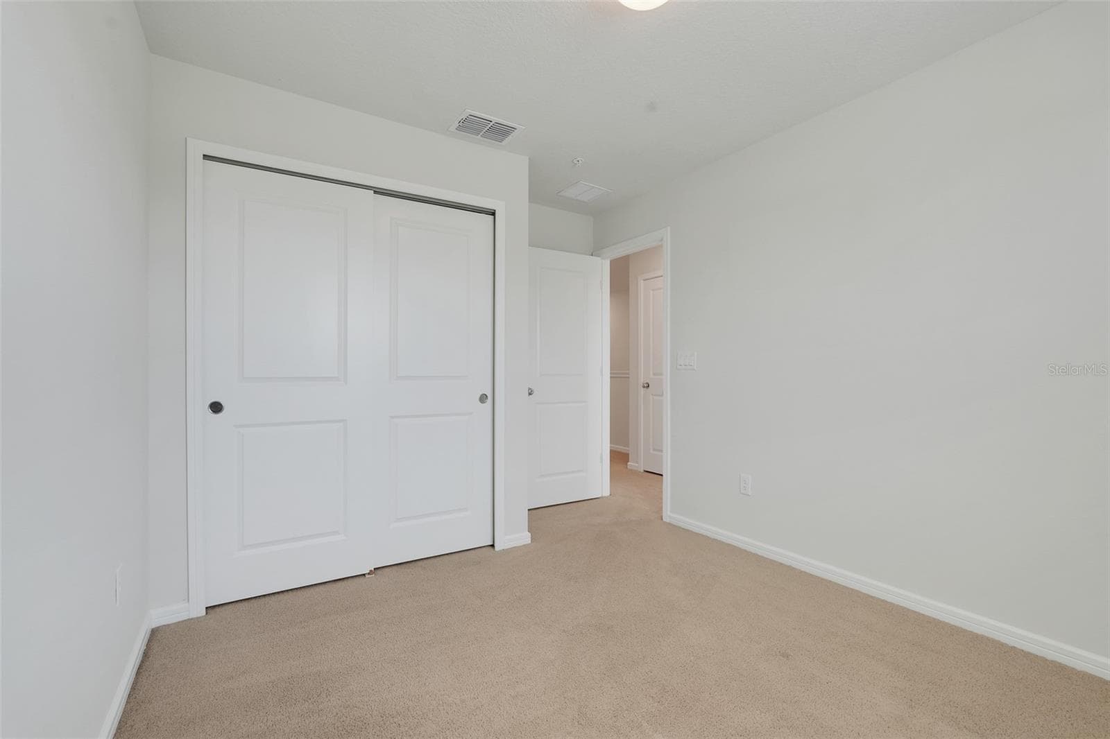 Townhouse at 10481 FOLLY BEACH RD, ORLANDO, photo 27 of 50