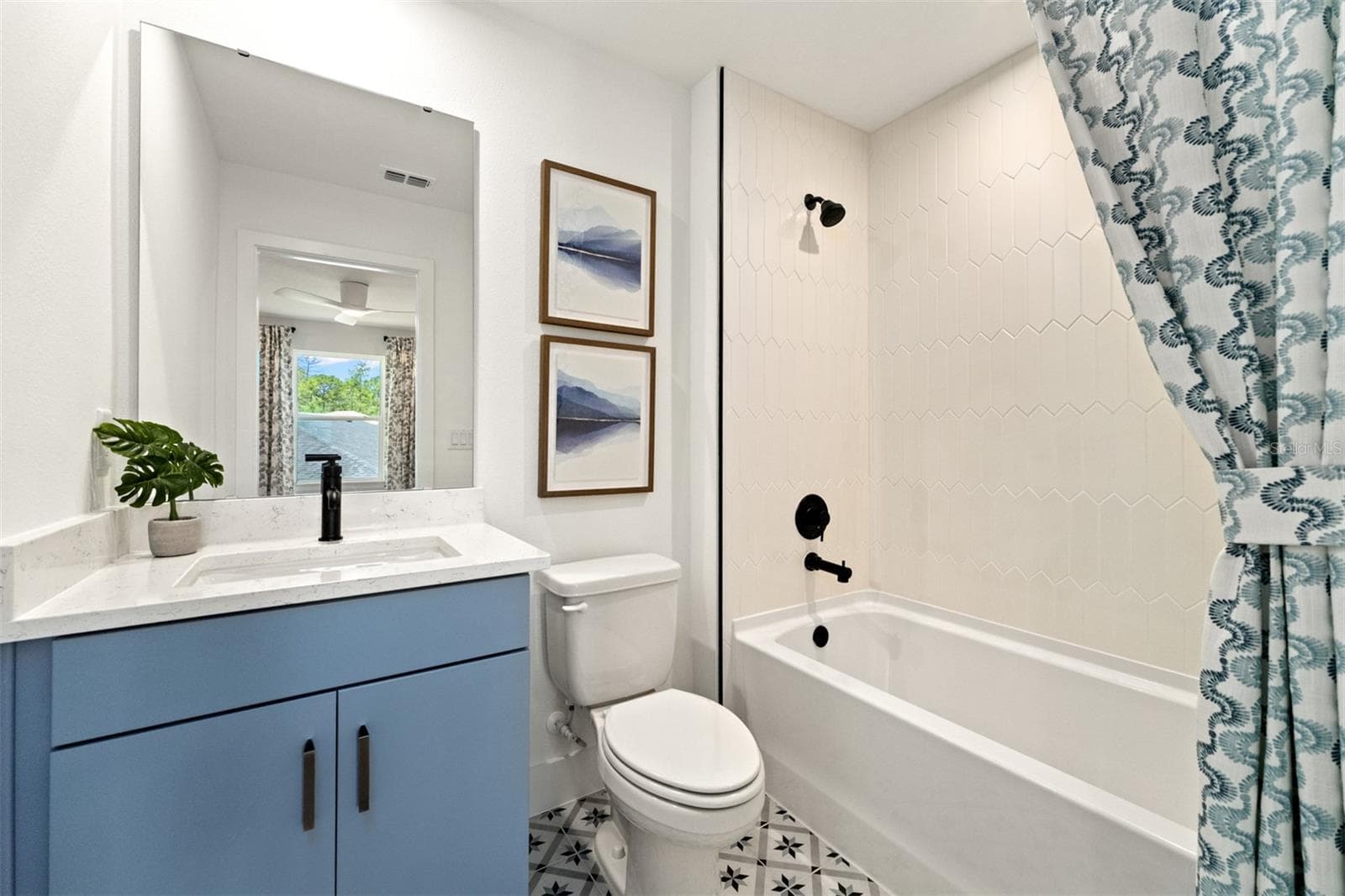 Meridian Parks Olympic Model Bathroom 2 - 12534 MARITIME ST, ORLANDO