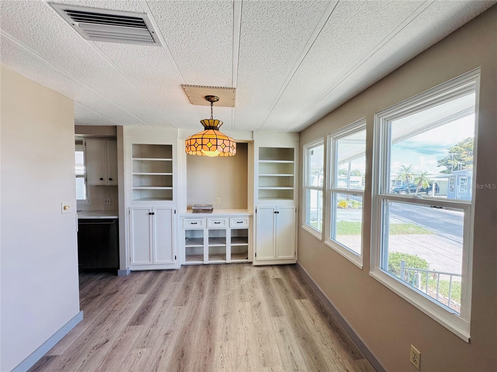 Manufactured Home at 488 MARINA LN, TAVARES, photo 12 of 29