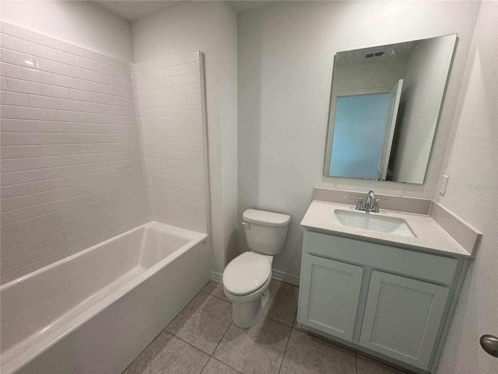Secondary Bath - 3286 VICEROY CT, POINCIANA