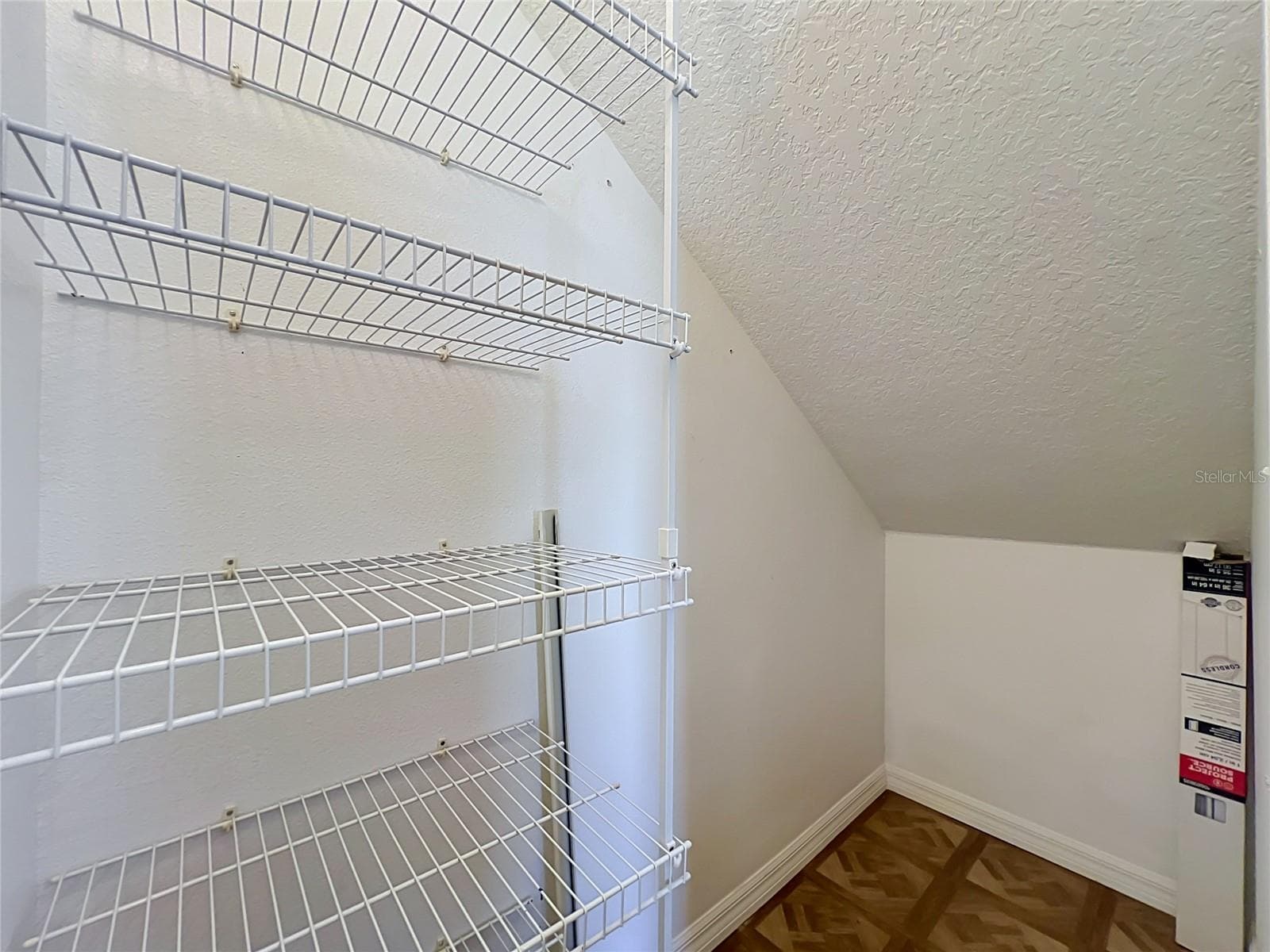 Single Family Residence at 8805 COURTYARD LN, GROVELAND, photo 10 of 92