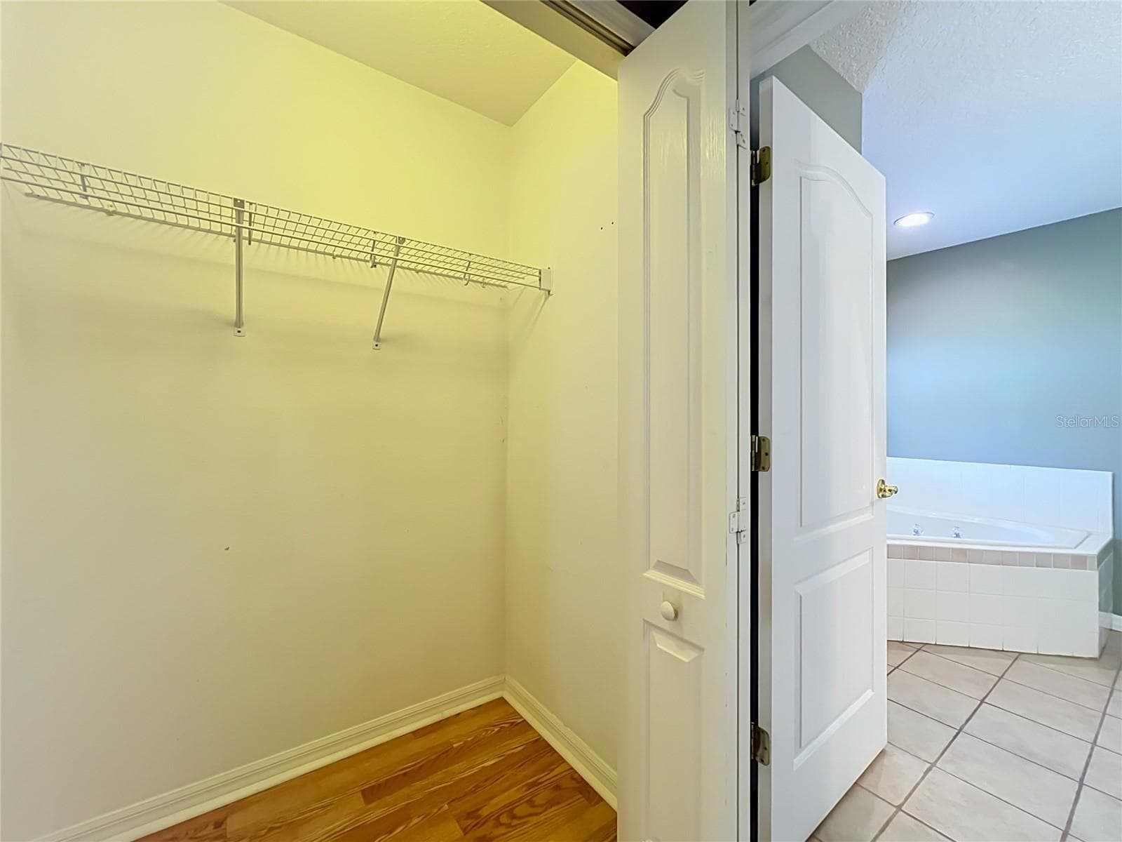 Single Family Residence at 8805 COURTYARD LN, GROVELAND, photo 31 of 92