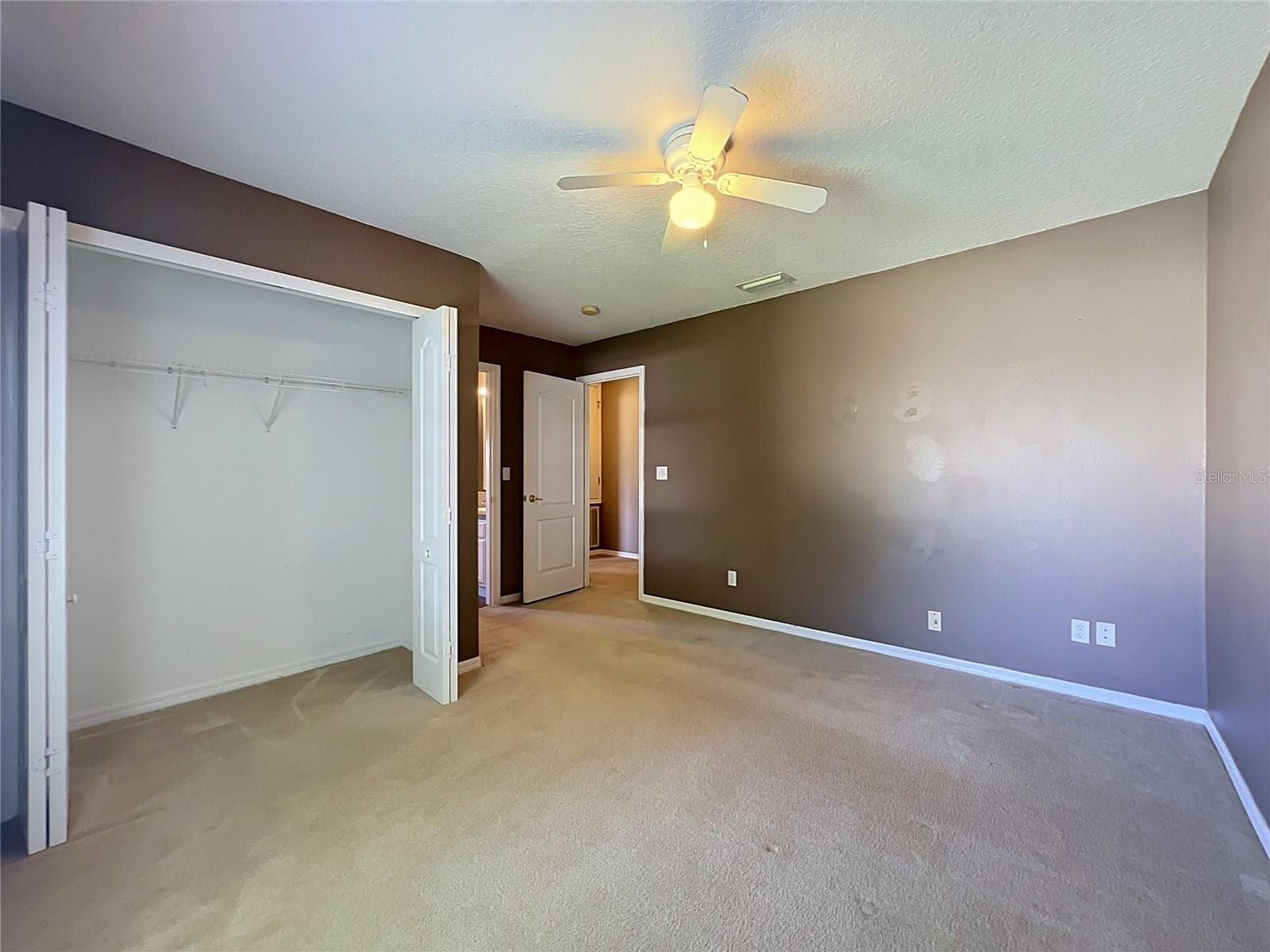 Single Family Residence at 8805 COURTYARD LN, GROVELAND, photo 53 of 92