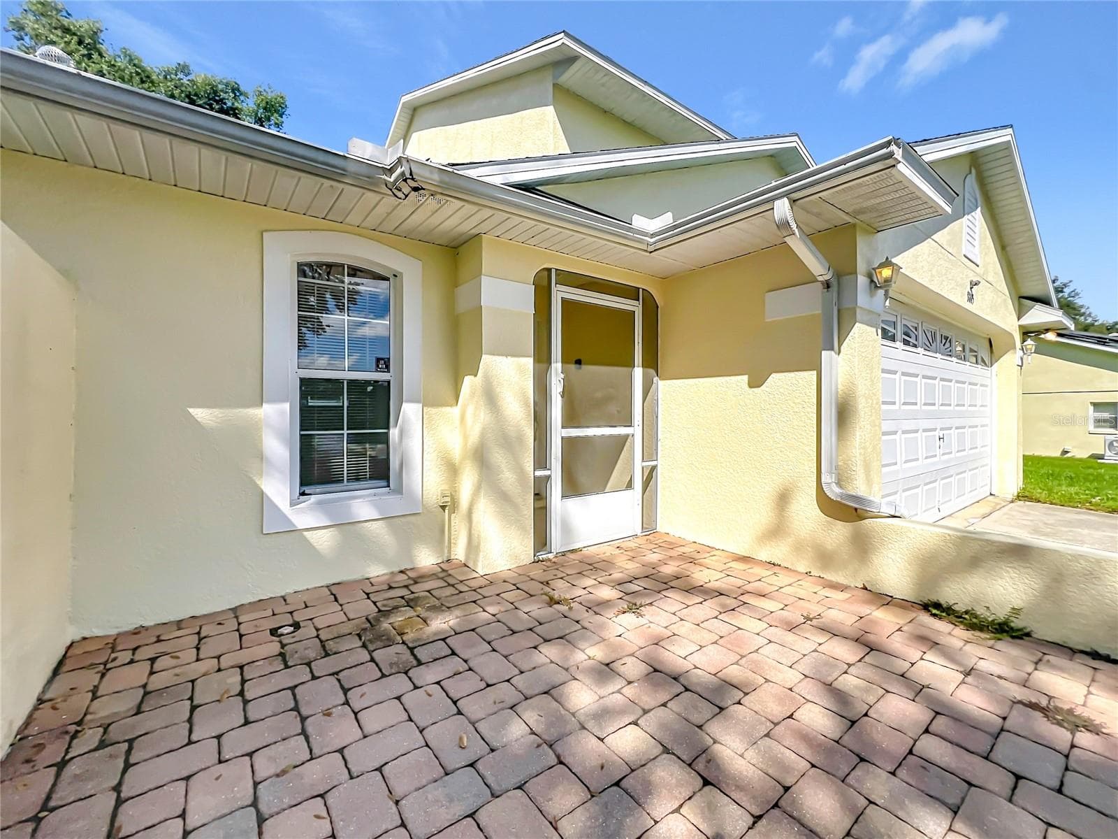 Single Family Residence at 8805 COURTYARD LN, GROVELAND, photo 63 of 92