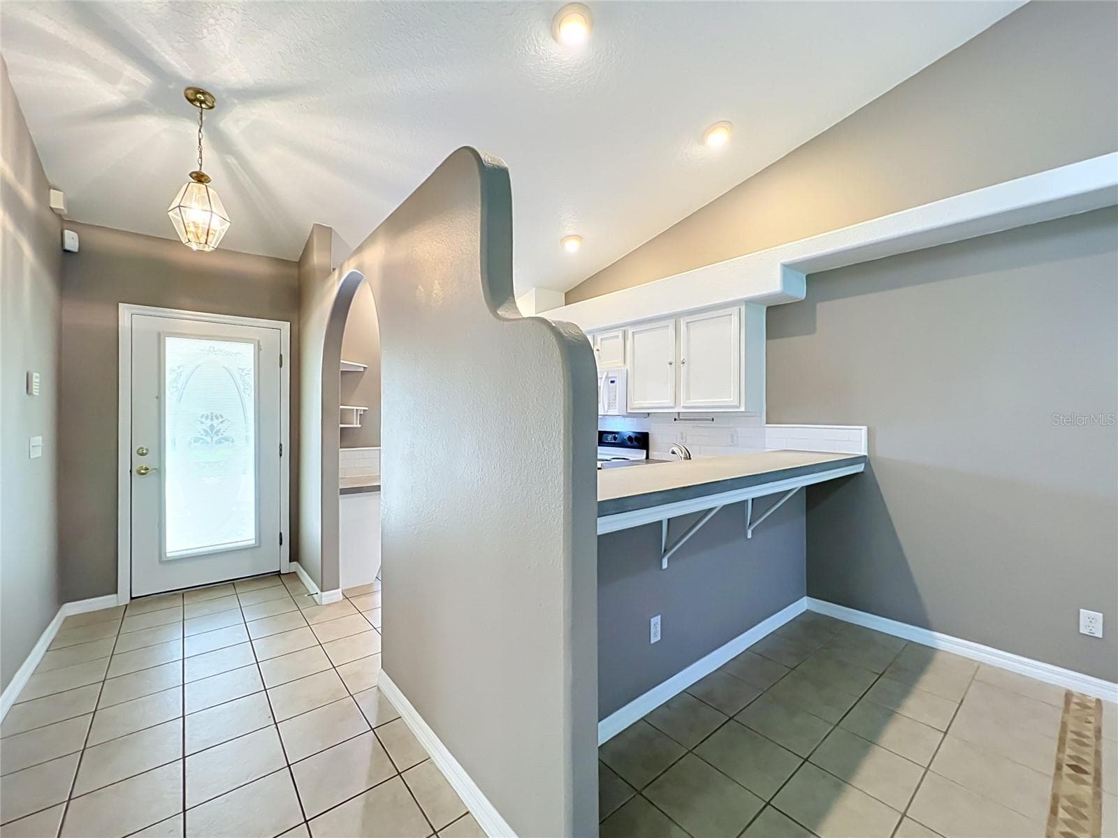 Single Family Residence at 8805 COURTYARD LN, GROVELAND, photo 77 of 92