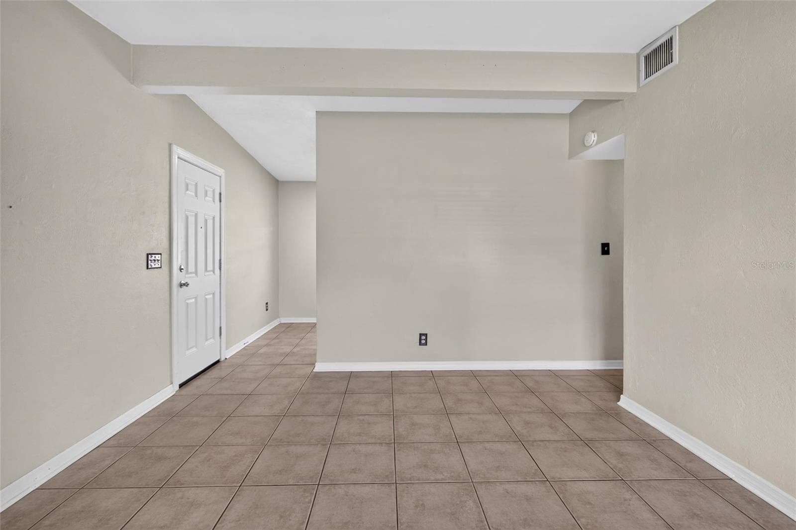 Single Family Residence at 450 CARD AVE, HOLLY HILL, photo 22 of 104