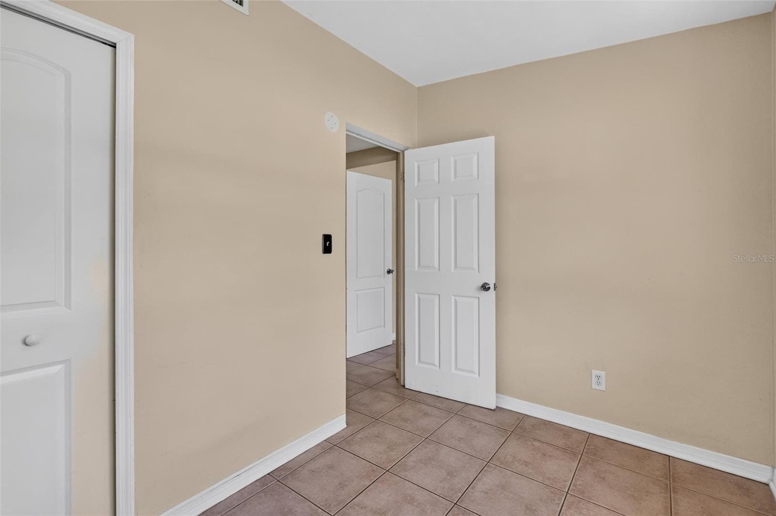 Single Family Residence at 450 CARD AVE, HOLLY HILL, photo 58 of 104