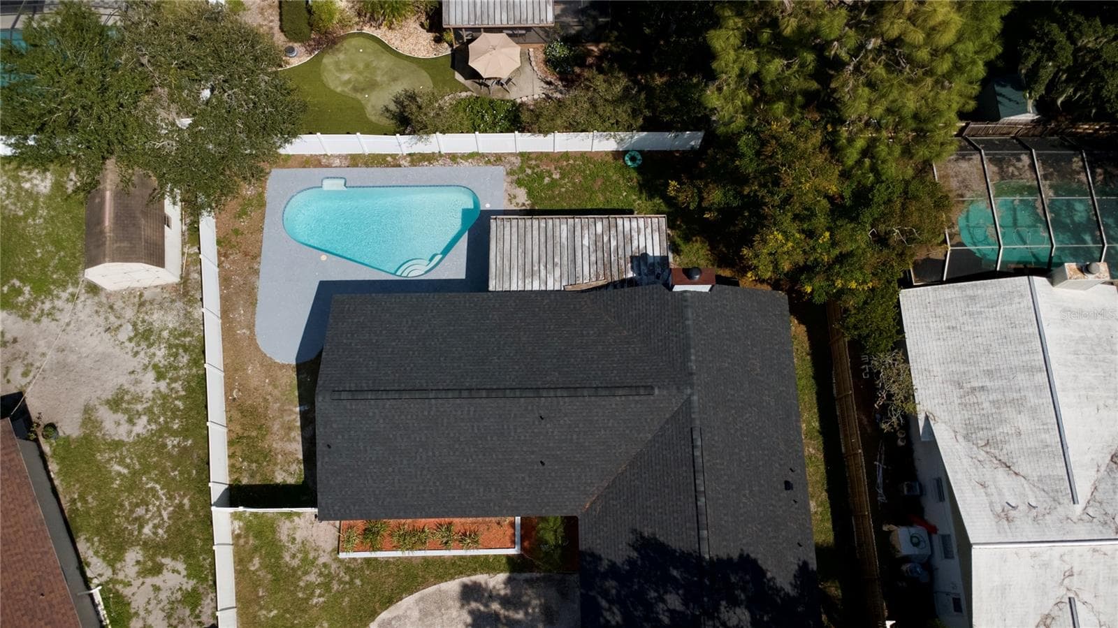 Single Family Residence at 524 WYNNWOOD DR, BRANDON, photo 12 of 86