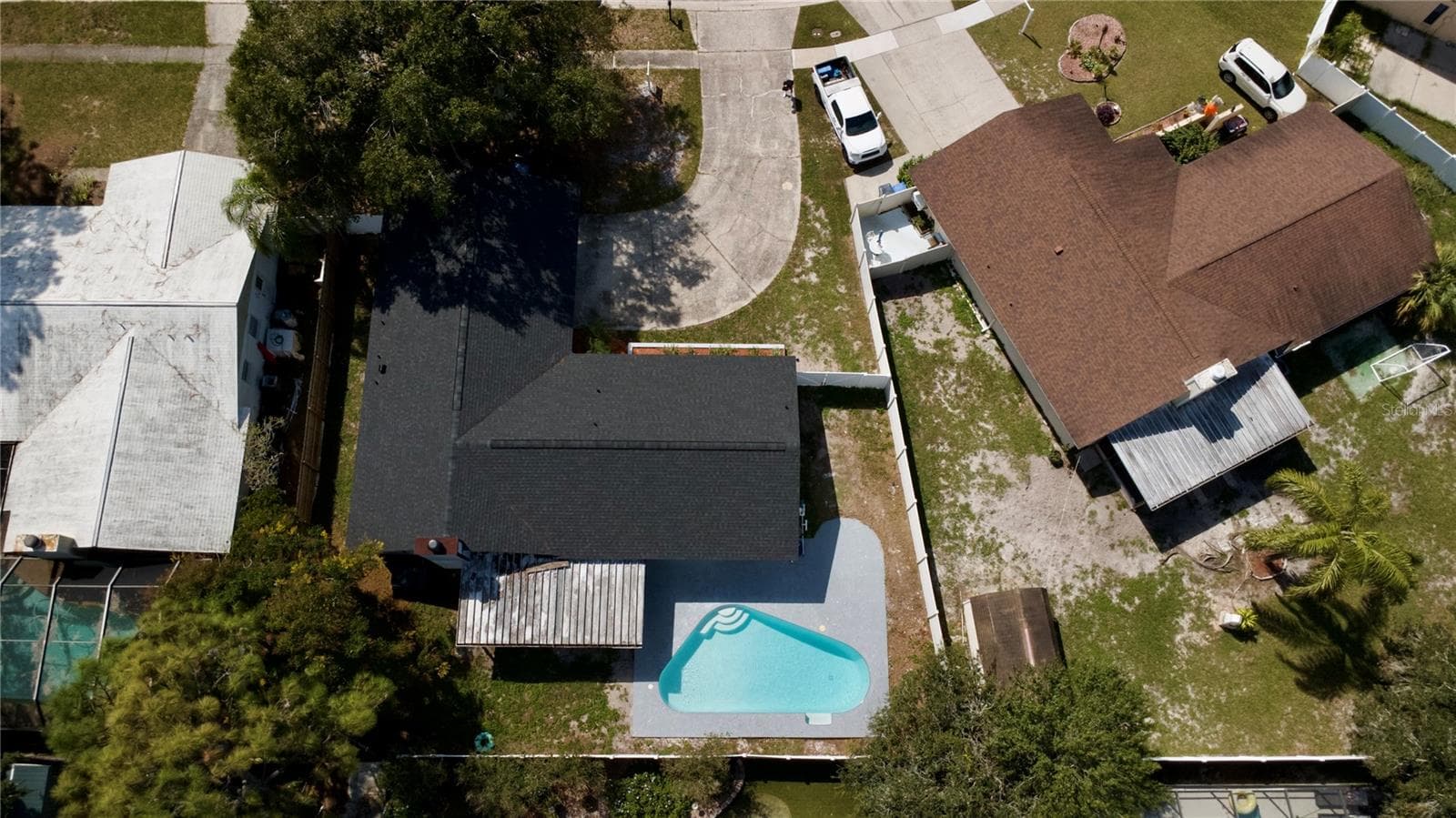 Single Family Residence at 524 WYNNWOOD DR, BRANDON, photo 13 of 86