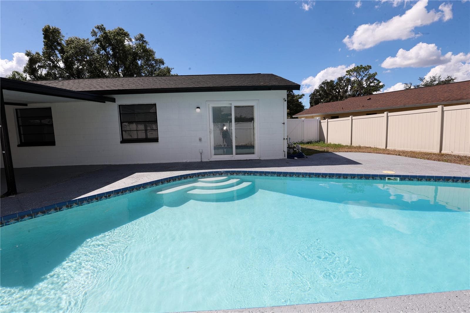 Single Family Residence at 524 WYNNWOOD DR, BRANDON, photo 18 of 86