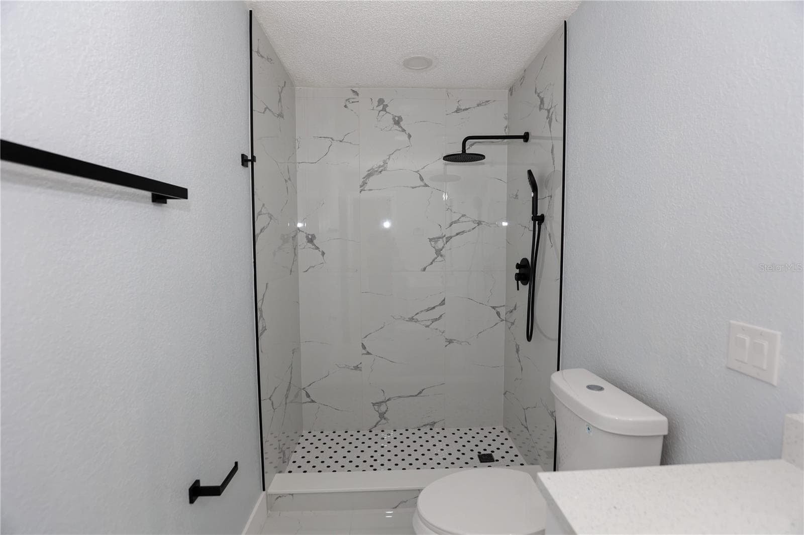 Single Family Residence at 524 WYNNWOOD DR, BRANDON, photo 29 of 86