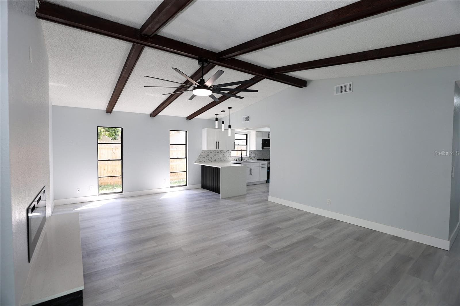 Single Family Residence at 524 WYNNWOOD DR, BRANDON, photo 39 of 86