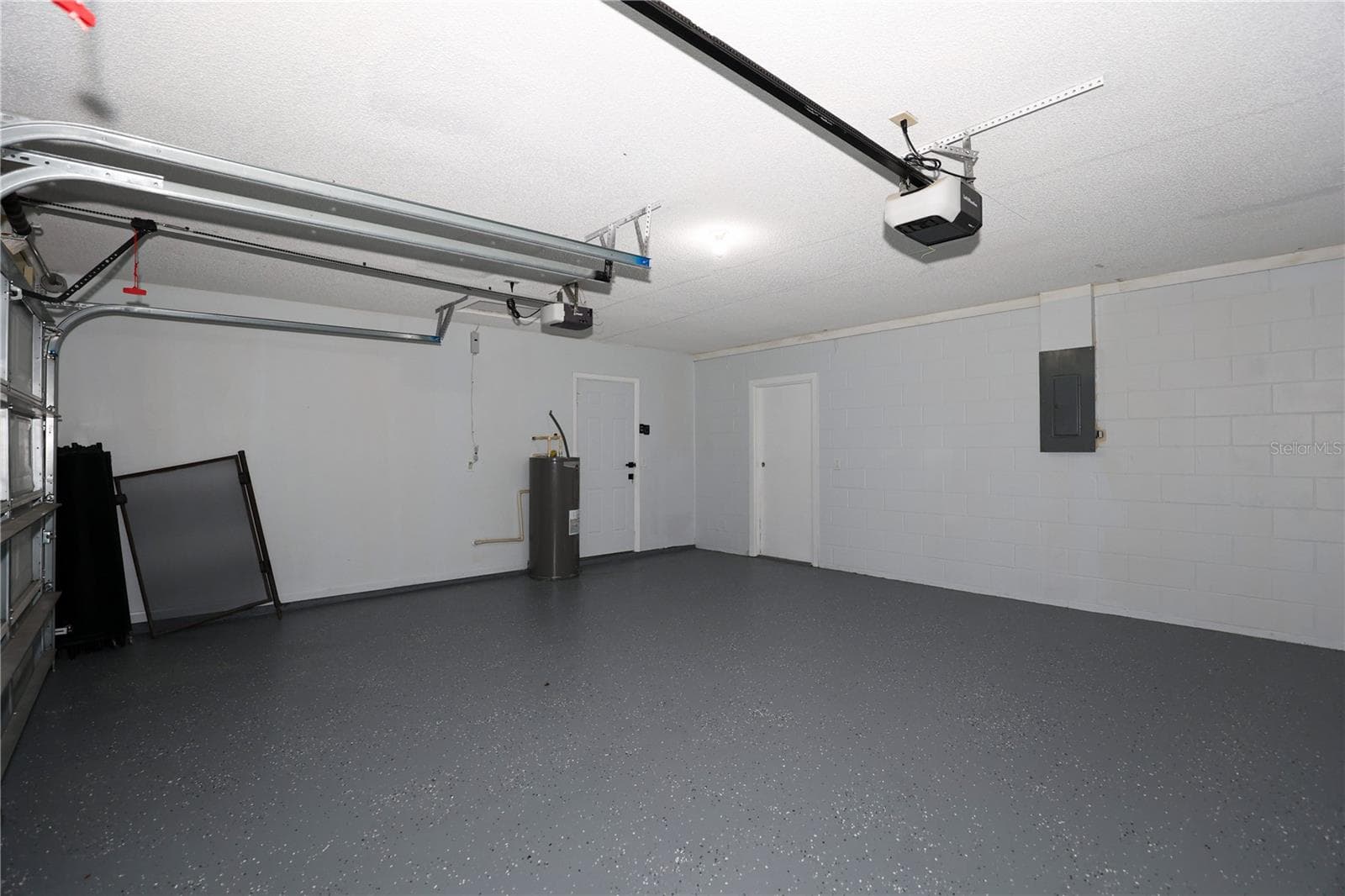 Single Family Residence at 524 WYNNWOOD DR, BRANDON, photo 81 of 86