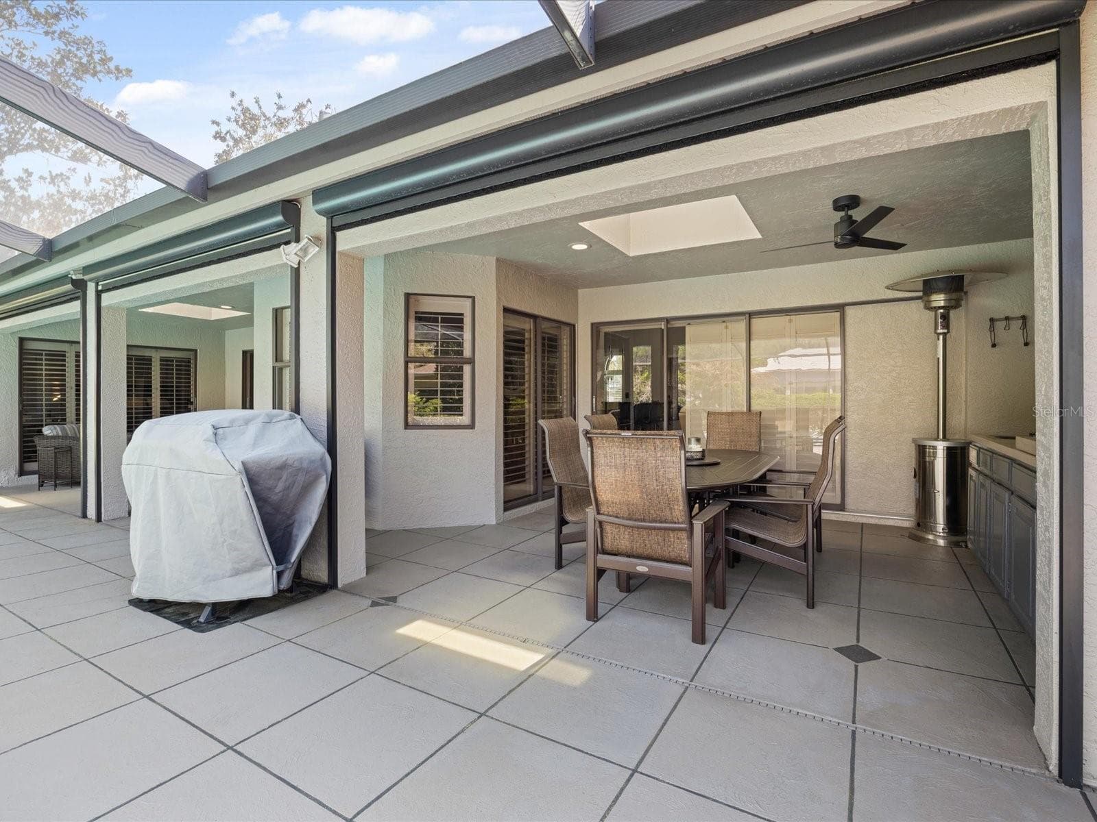 Single Family Residence at 10 WINDRUSH CT, OLDSMAR, photo 38 of 55