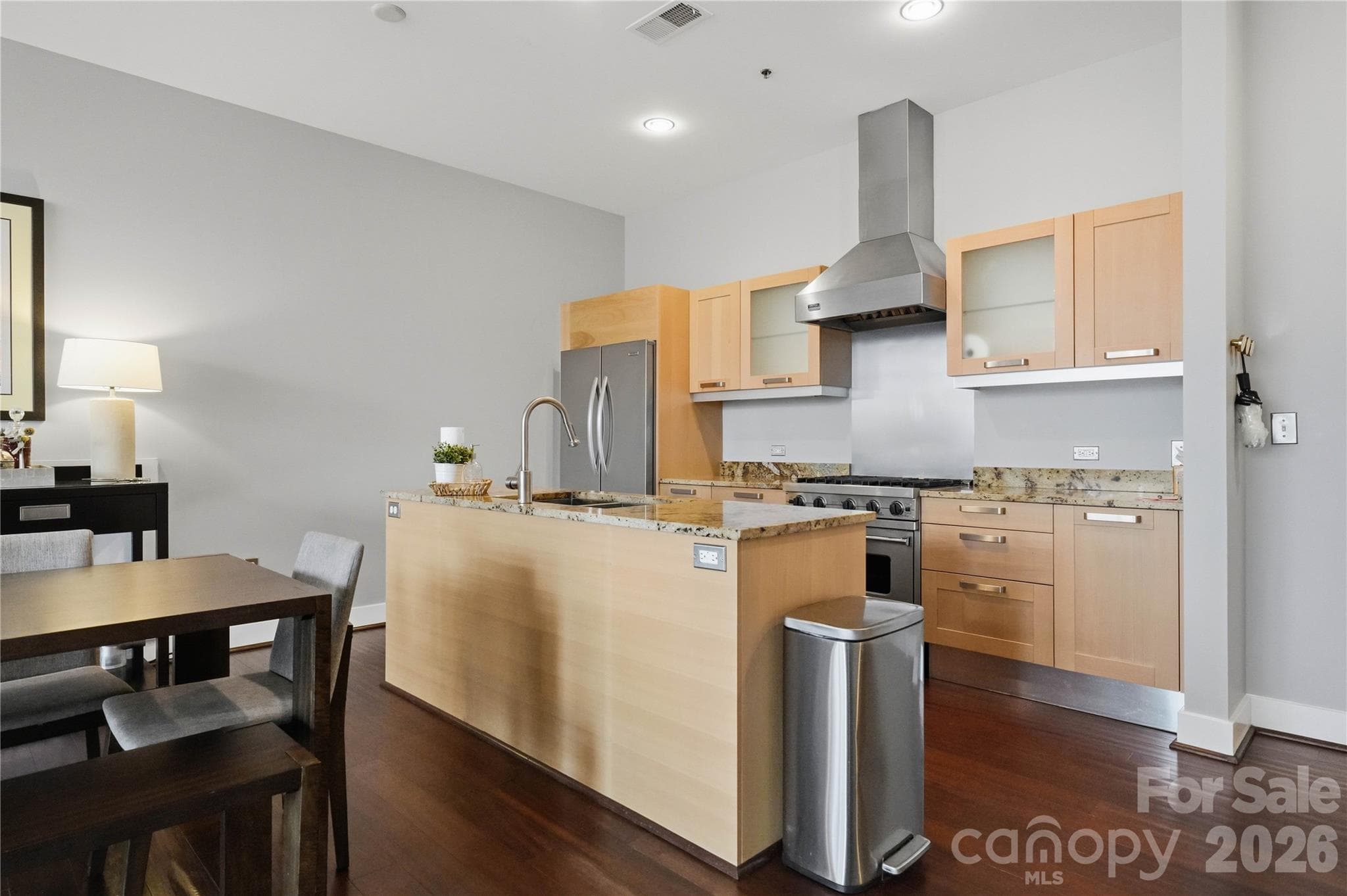 Condominium at 1100 Metropolitan Avenue, Charlotte, photo 2 of 29