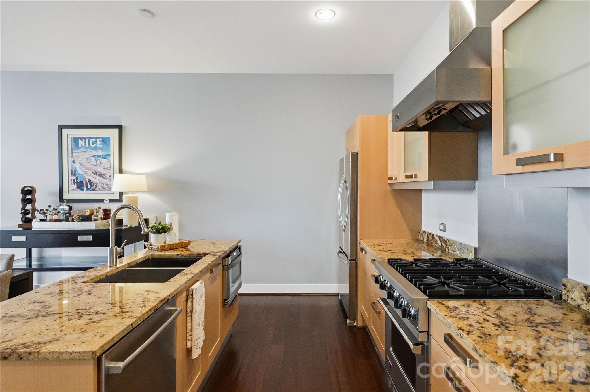 Condominium at 1100 Metropolitan Avenue, Charlotte, photo 3 of 29