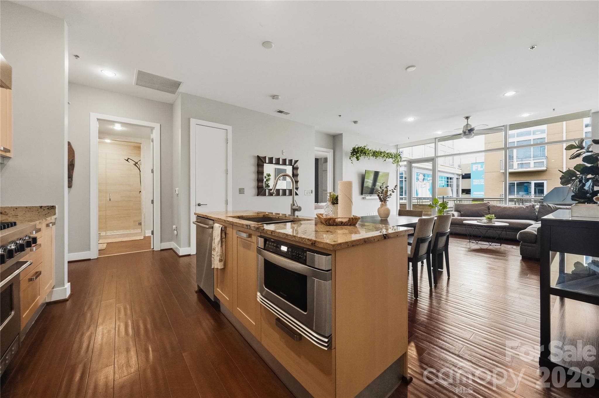 Condominium at 1100 Metropolitan Avenue, Charlotte, photo 5 of 29