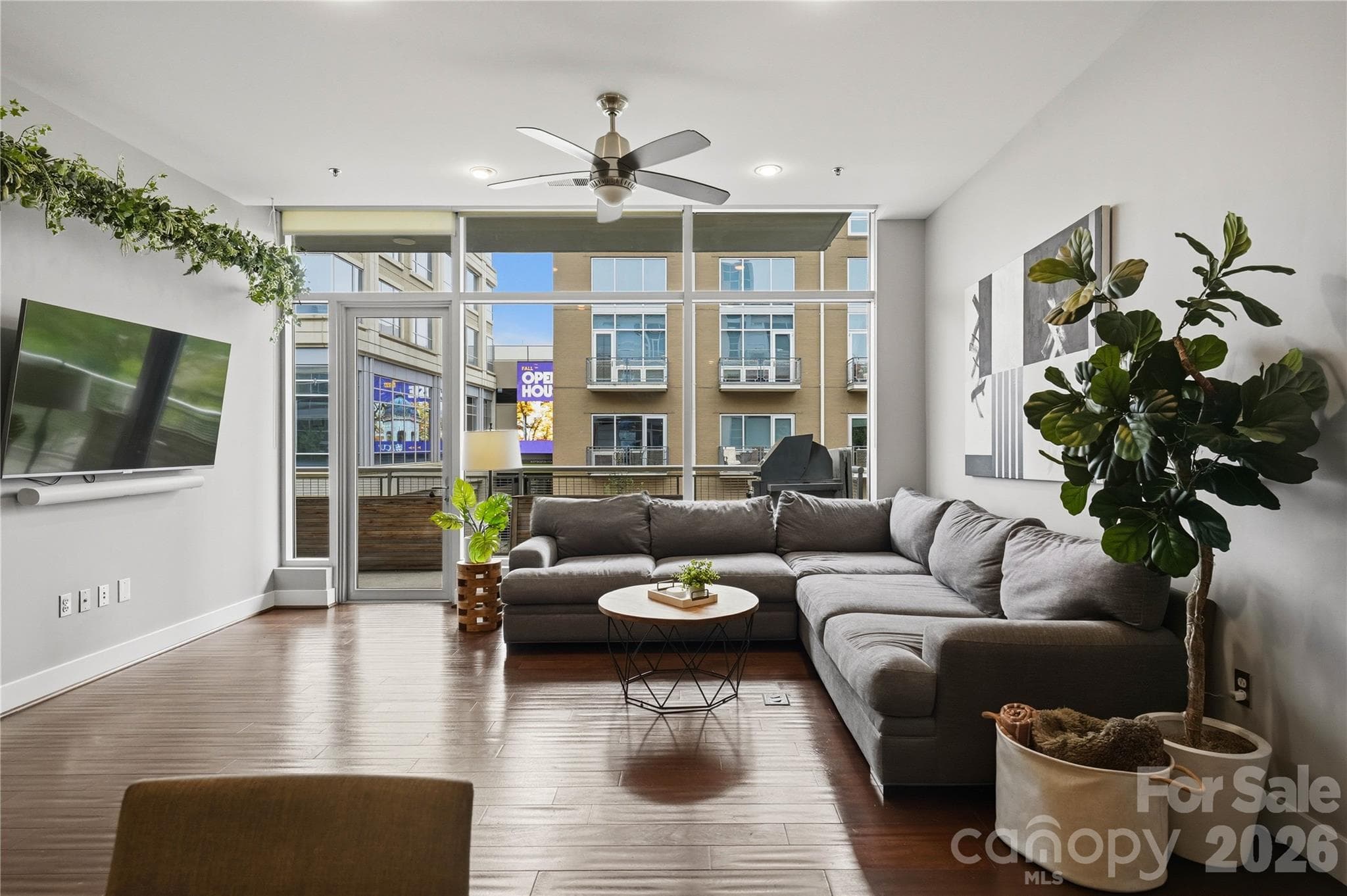 Condominium at 1100 Metropolitan Avenue, Charlotte, photo 8 of 29