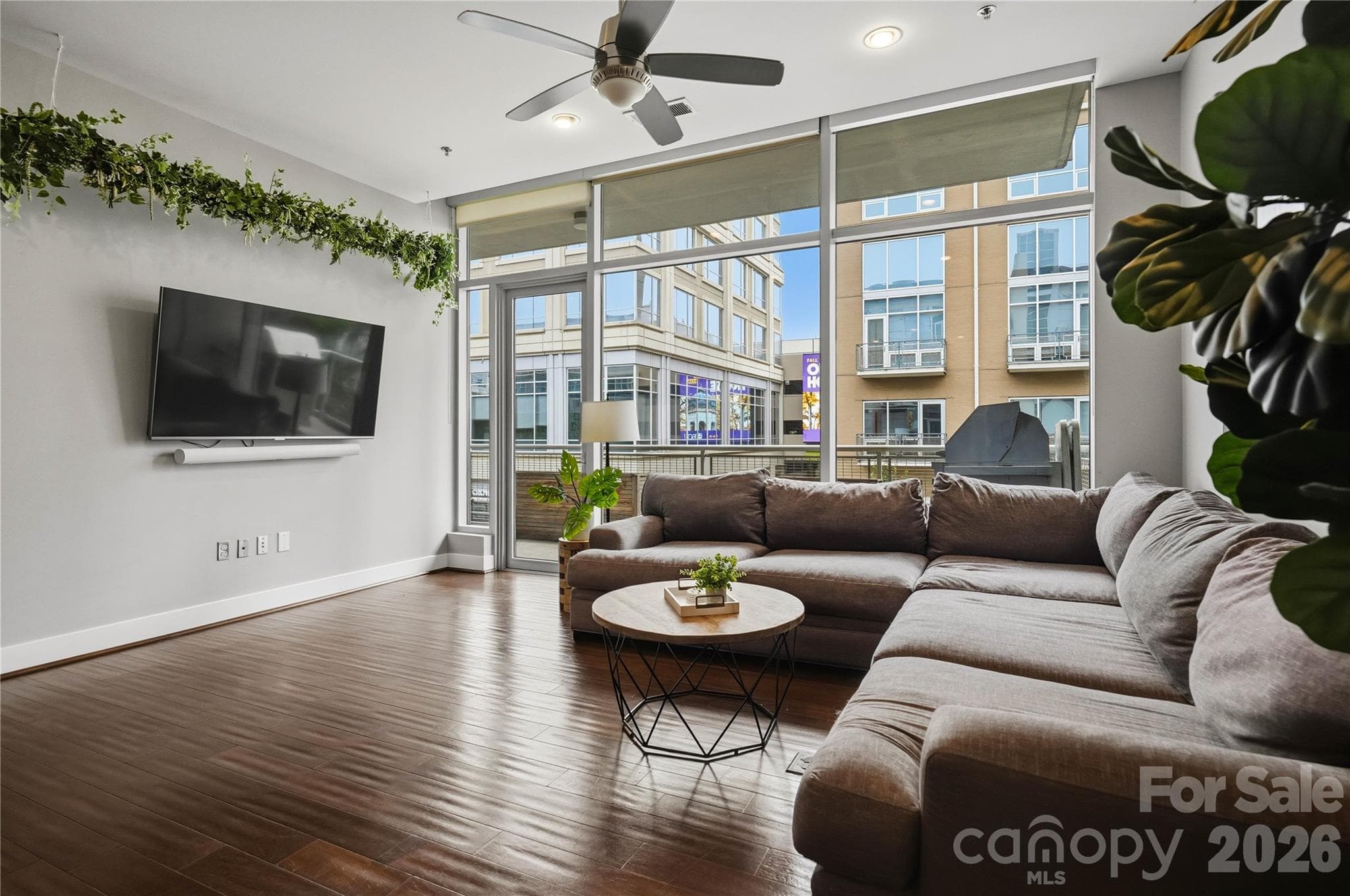 Condominium at 1100 Metropolitan Avenue, Charlotte, photo 9 of 29