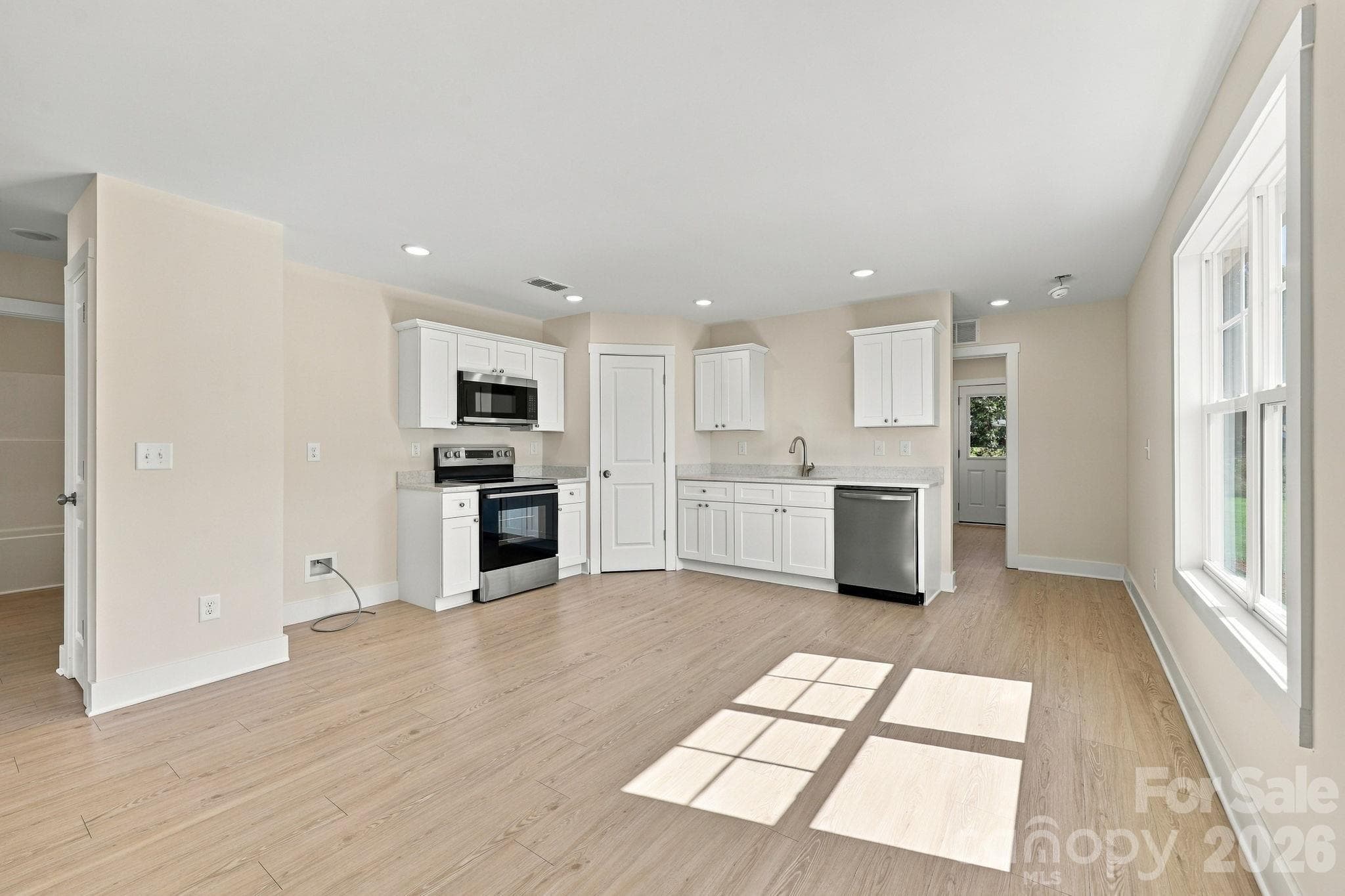 Kitchen/Dining Area - 808 4th Street, Albemarle