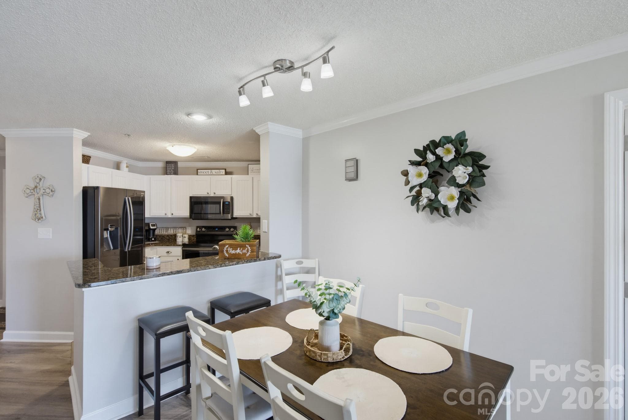 Condominium at 1338 Torrence Circle, Davidson, photo 12 of 48
