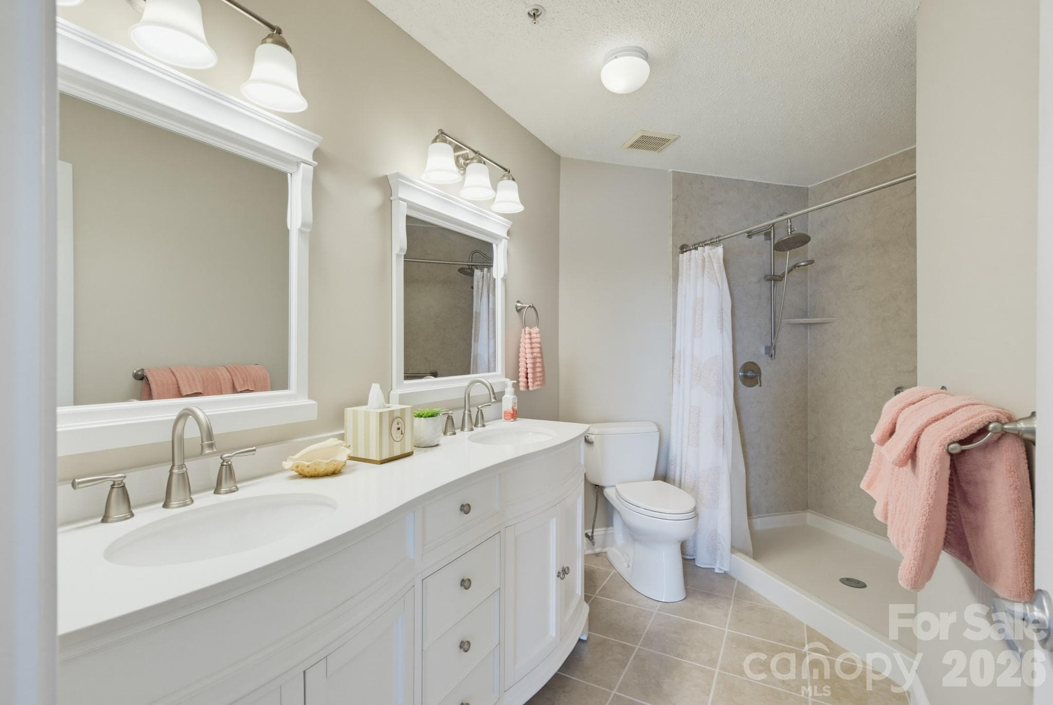Condominium at 1338 Torrence Circle, Davidson, photo 22 of 48