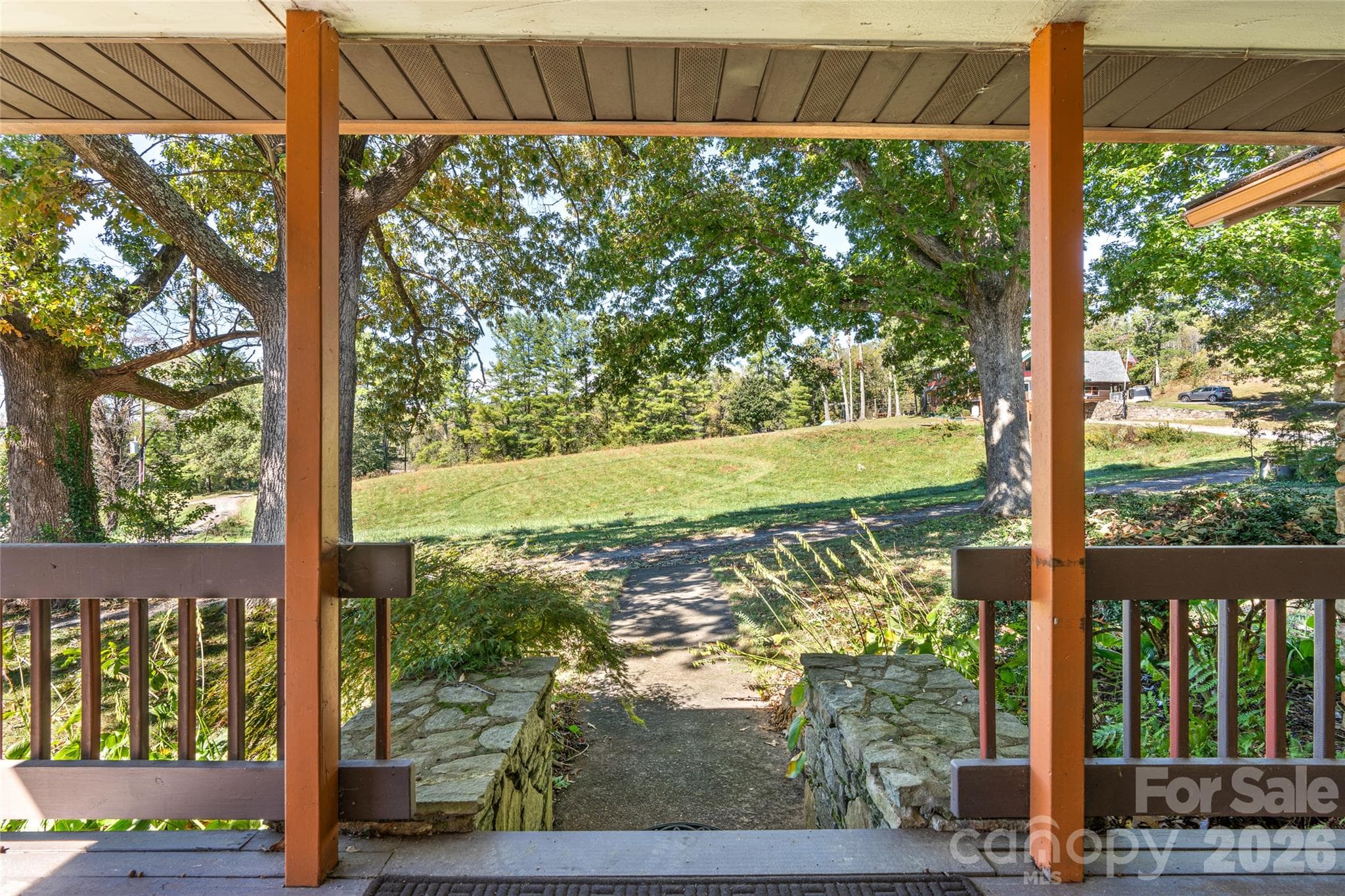 Single Family Residence at 18 Mission Lane, Fairview, photo 5 of 46