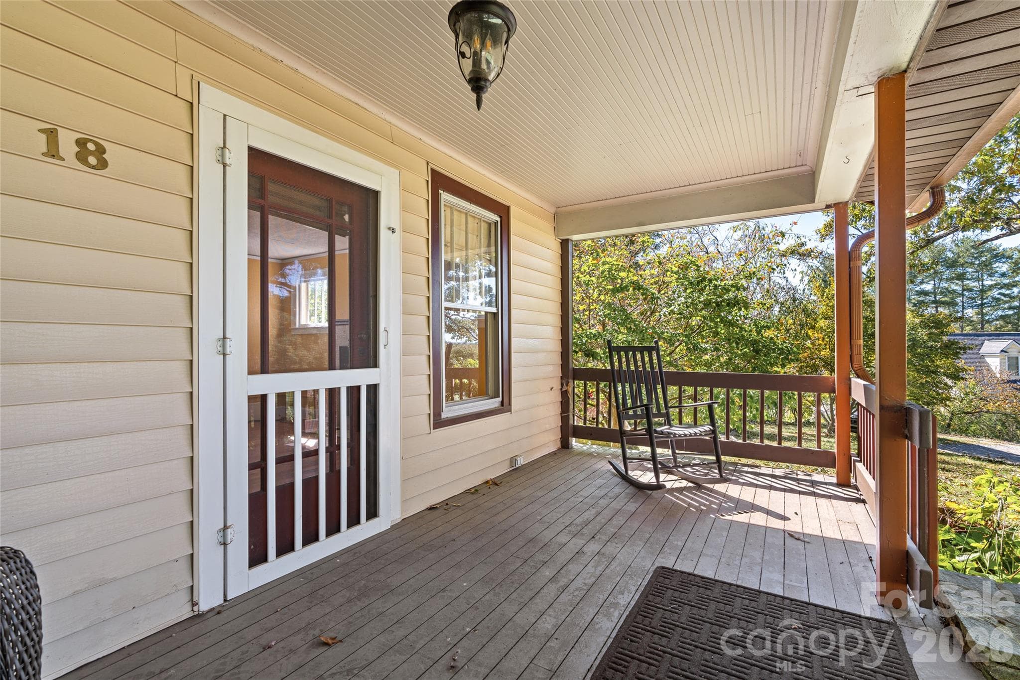 Single Family Residence at 18 Mission Lane, Fairview, photo 6 of 46