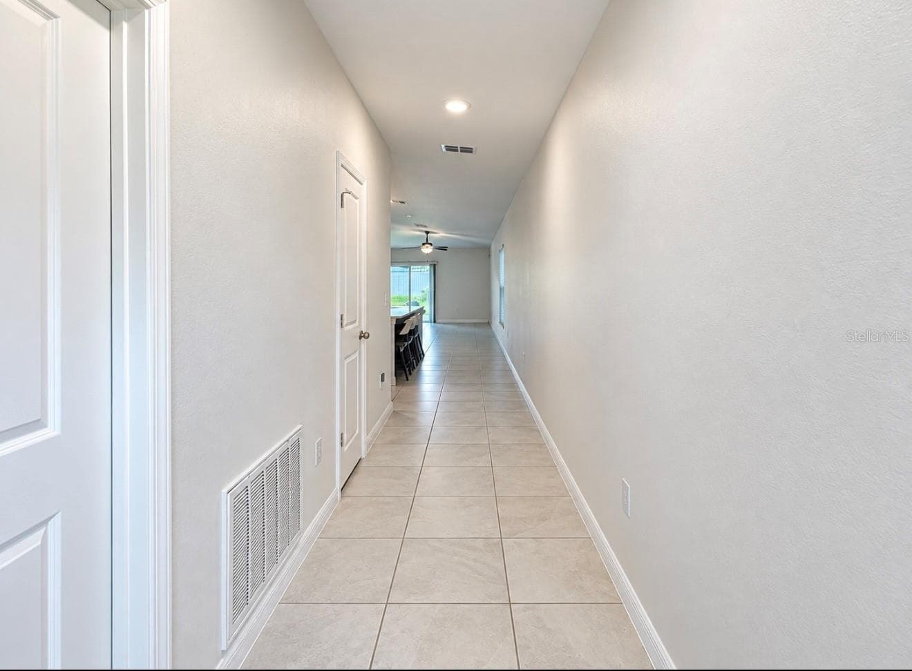 Single Family Residence at 7111 AMELIA COVE CT, SUN CITY CENTER, photo 14 of 50