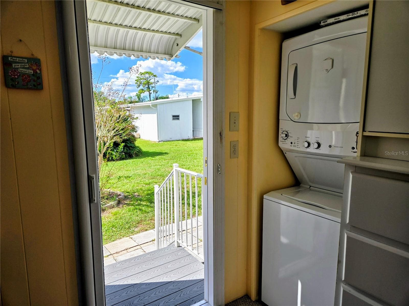 Manufactured Home at 6245 QUALITY LN, ZEPHYRHILLS, photo 39 of 52