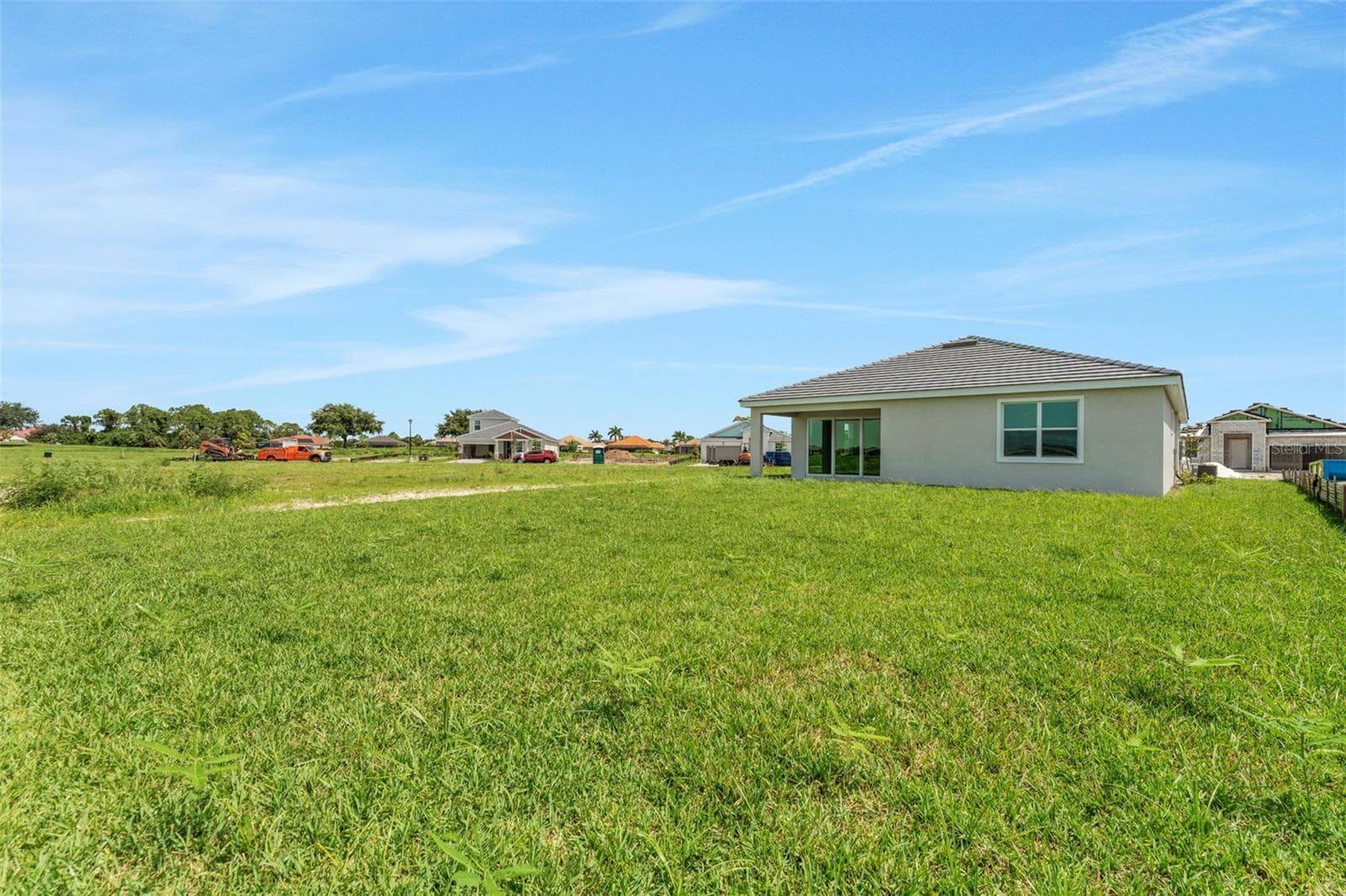 Single Family Residence at 16930 SQUIRREL BRANCH LN, ALVA, photo 9 of 41