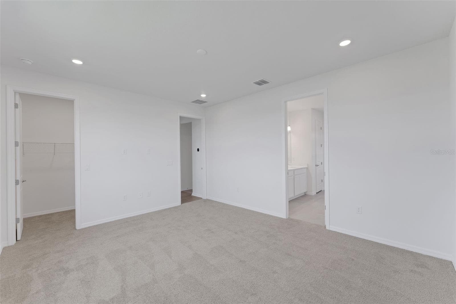 Single Family Residence at 16930 SQUIRREL BRANCH LN, ALVA, photo 20 of 41