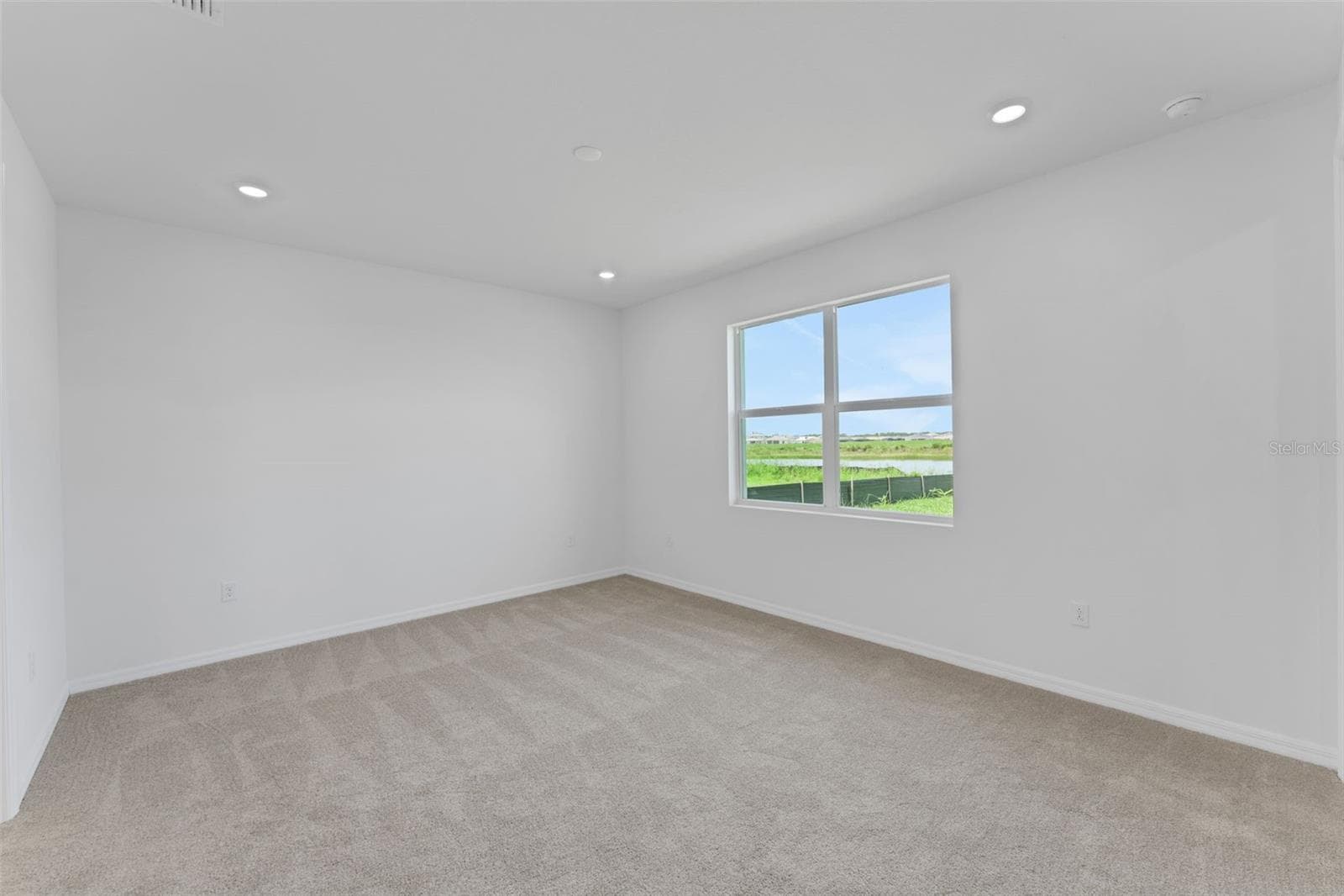 Single Family Residence at 16930 SQUIRREL BRANCH LN, ALVA, photo 21 of 41