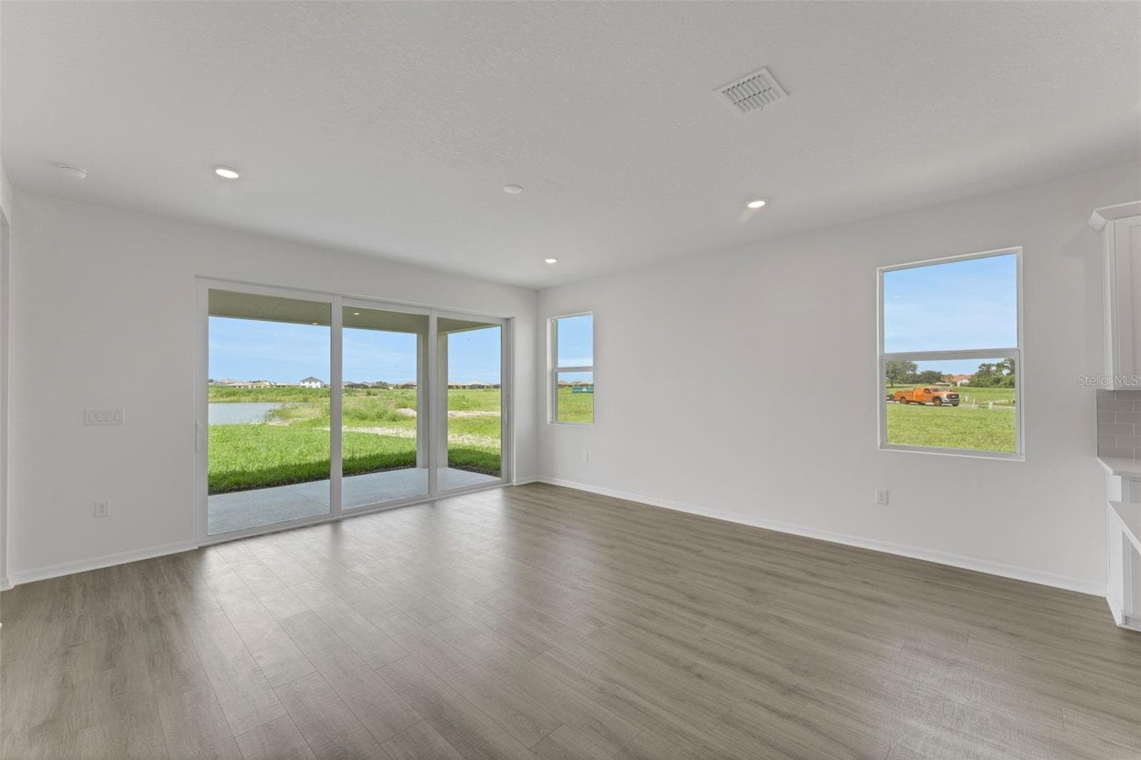 Single Family Residence at 16930 SQUIRREL BRANCH LN, ALVA, photo 26 of 41