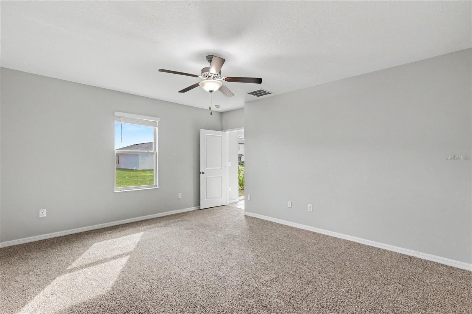 Single Family Residence at 15540 COLT CREEK PL, SUN CITY CENTER, photo 9 of 18