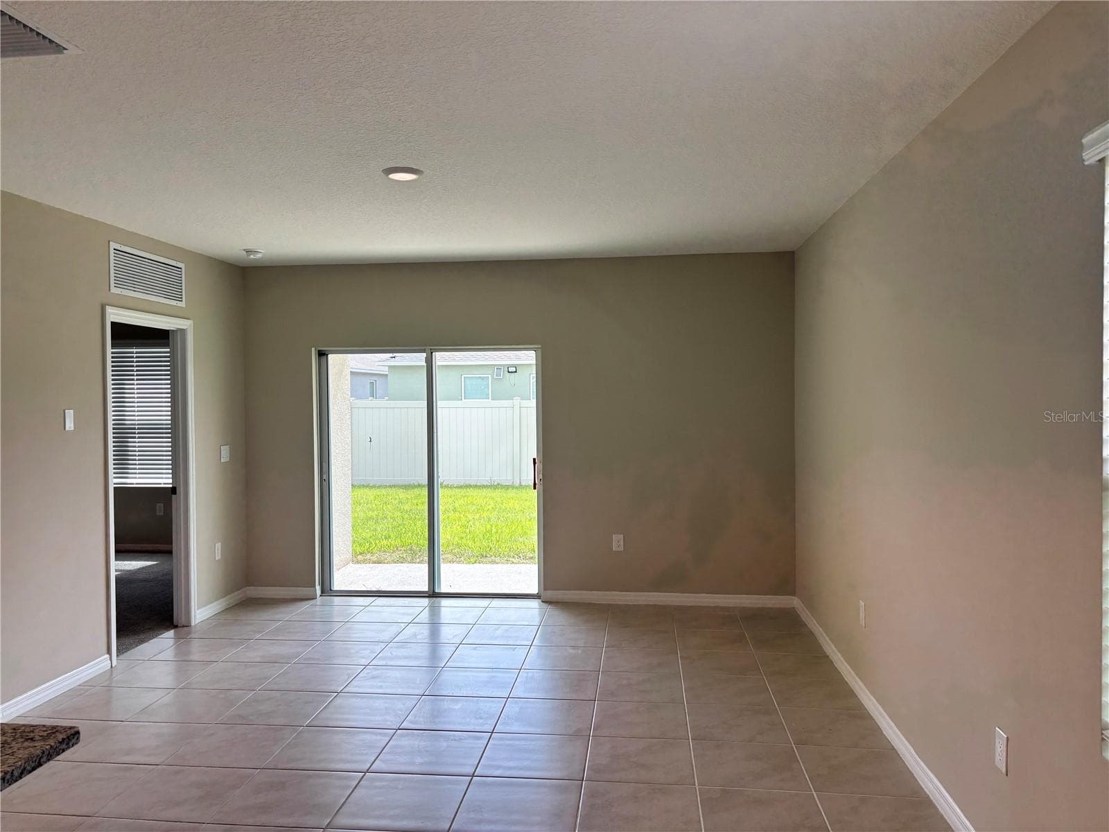 Single Family Residence at 7112 MOTTLED DUCK DR, ST CLOUD, photo 15 of 38