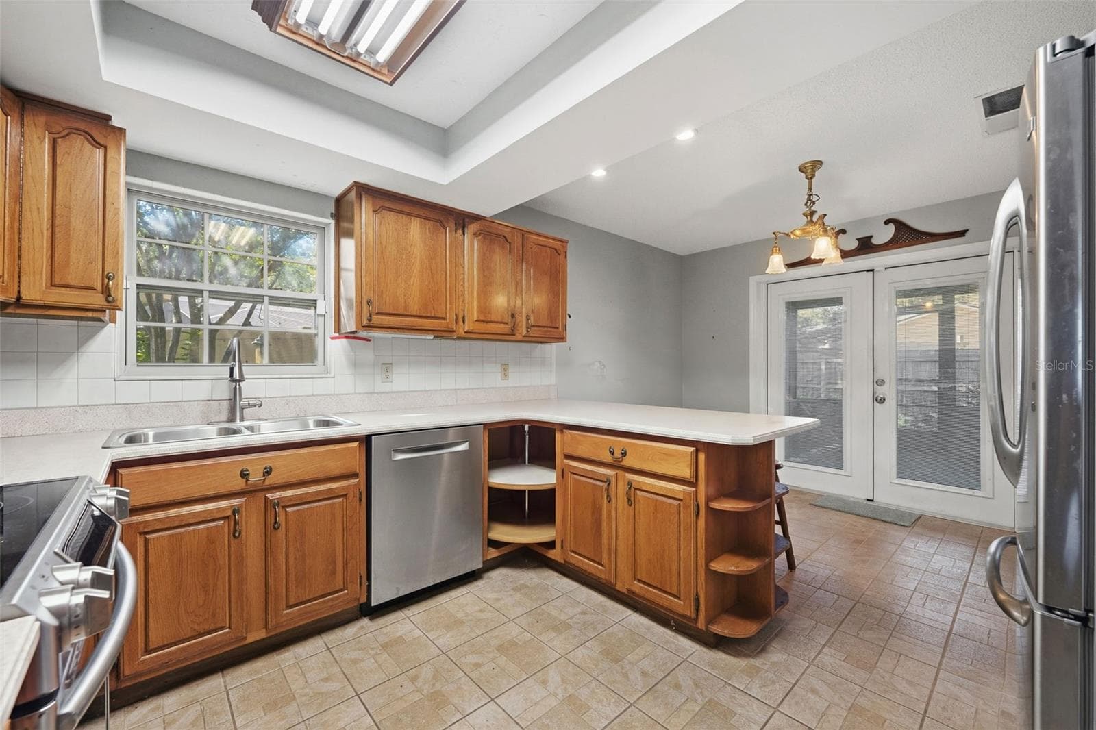 Single Family Residence at 2353 BAYSWATER CT, ORLANDO, photo 16 of 39