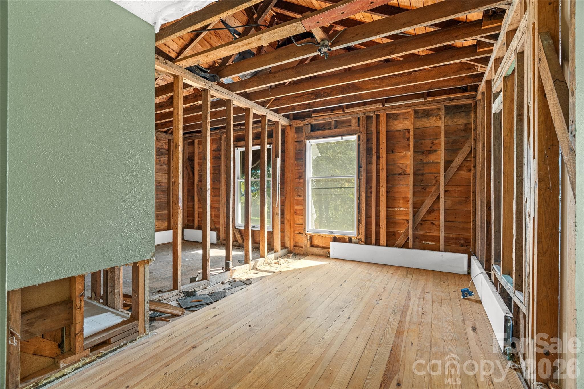 Single Family Residence at 18 Mission Lane, Fairview, photo 26 of 46