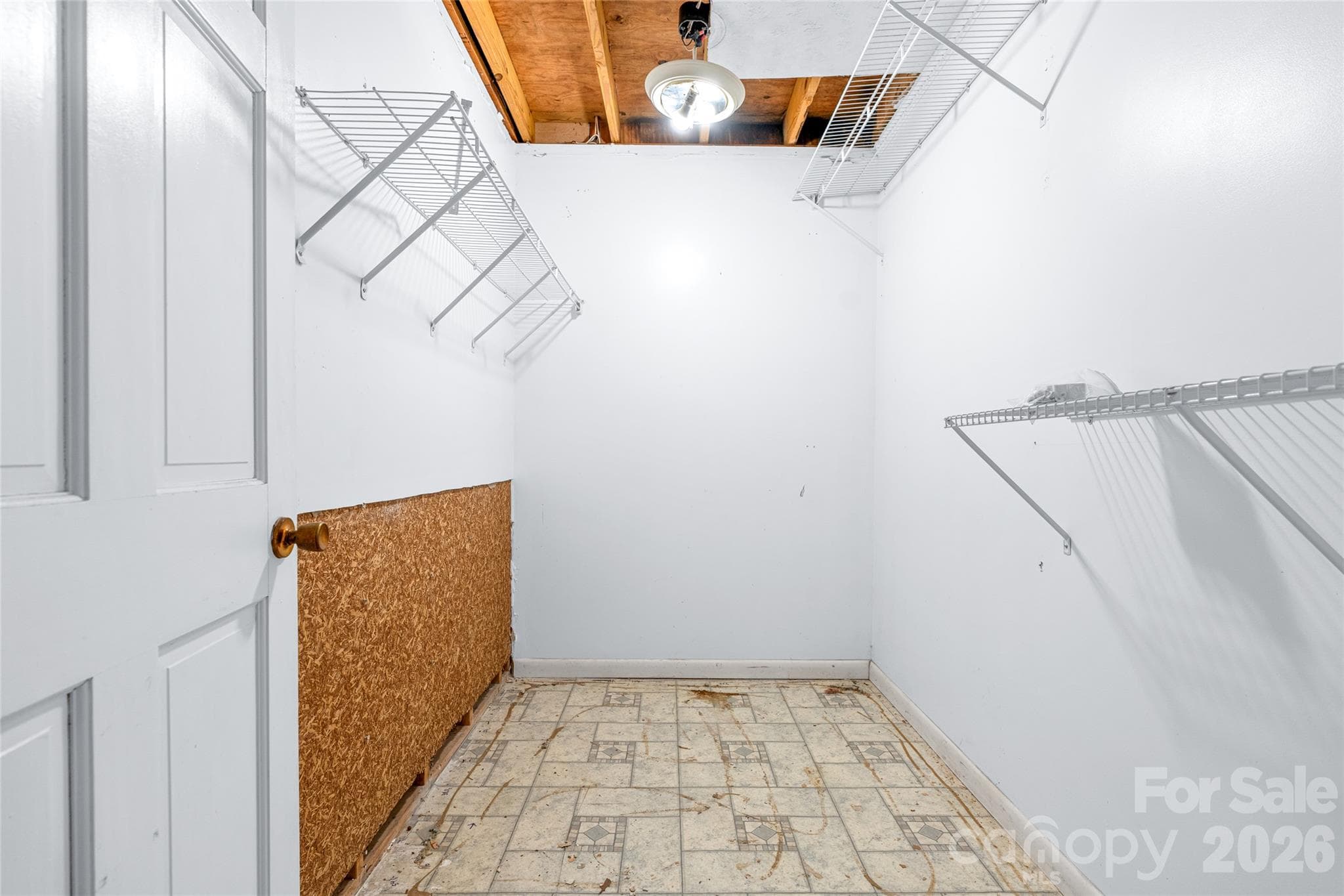 Single Family Residence at 18 Mission Lane, Fairview, photo 30 of 46