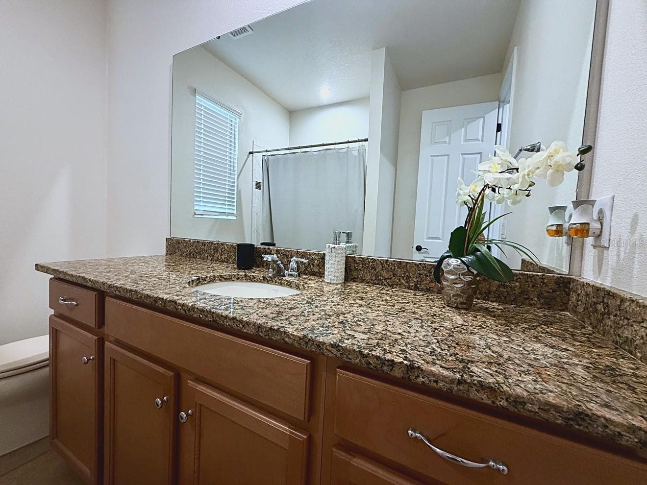 Single Family Residence at 2121 AVIAN LOOP, KISSIMMEE, photo 8 of 50