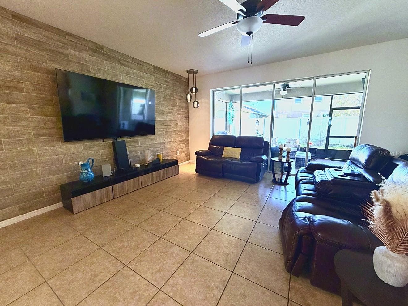 Single Family Residence at 2121 AVIAN LOOP, KISSIMMEE, photo 20 of 50
