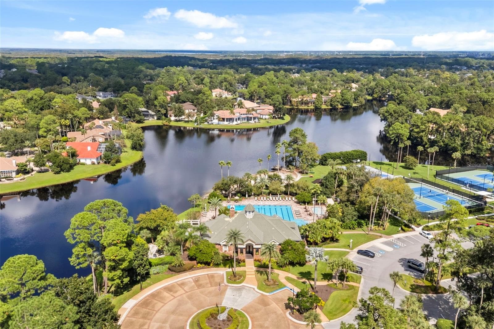 Clubhouse with community pool, pickleball courts & basketball courts - 5331 LAKE BLUFF TER, SANFORD