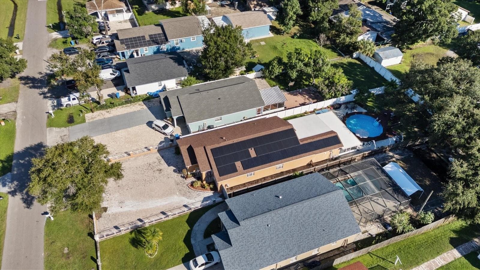 Single Family Residence at 8712 FOUNTAIN AVE, TAMPA, photo 5 of 65