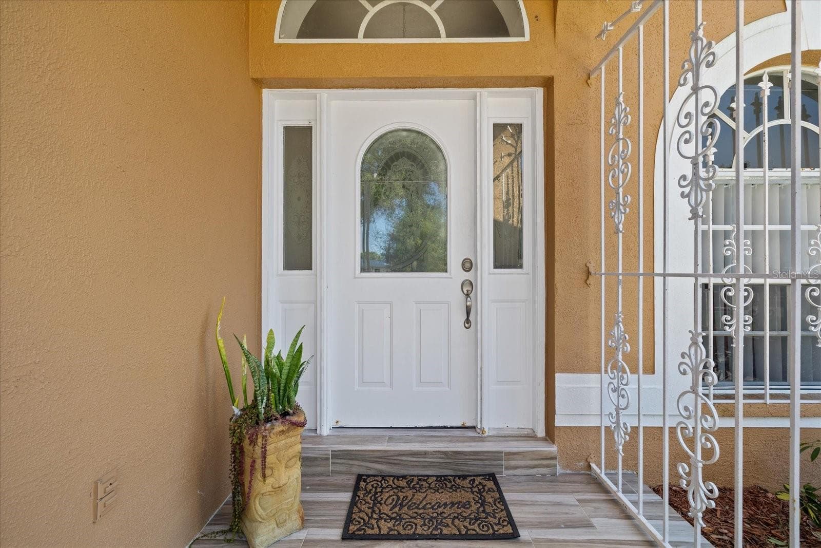 Single Family Residence at 8712 FOUNTAIN AVE, TAMPA, photo 9 of 65