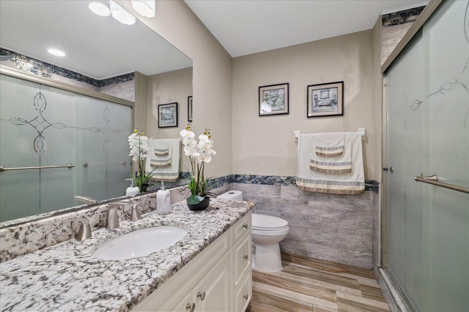 Single Family Residence at 8712 FOUNTAIN AVE, TAMPA, photo 24 of 65