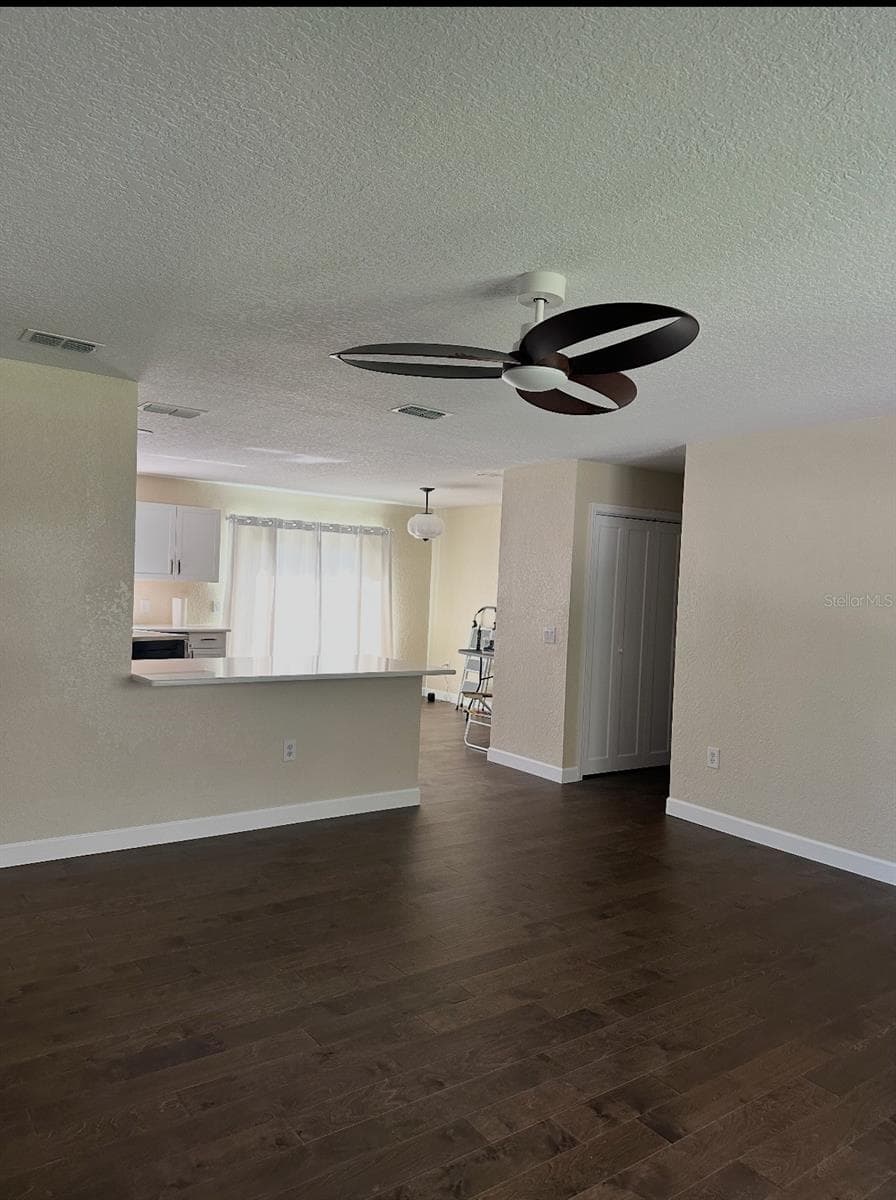 Living rm - 12082 SE 61ST CT, BELLEVIEW
