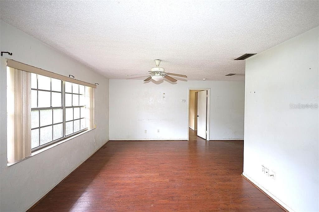 Single Family Residence at 339 COLOMBA RD, DEBARY, photo 41 of 61