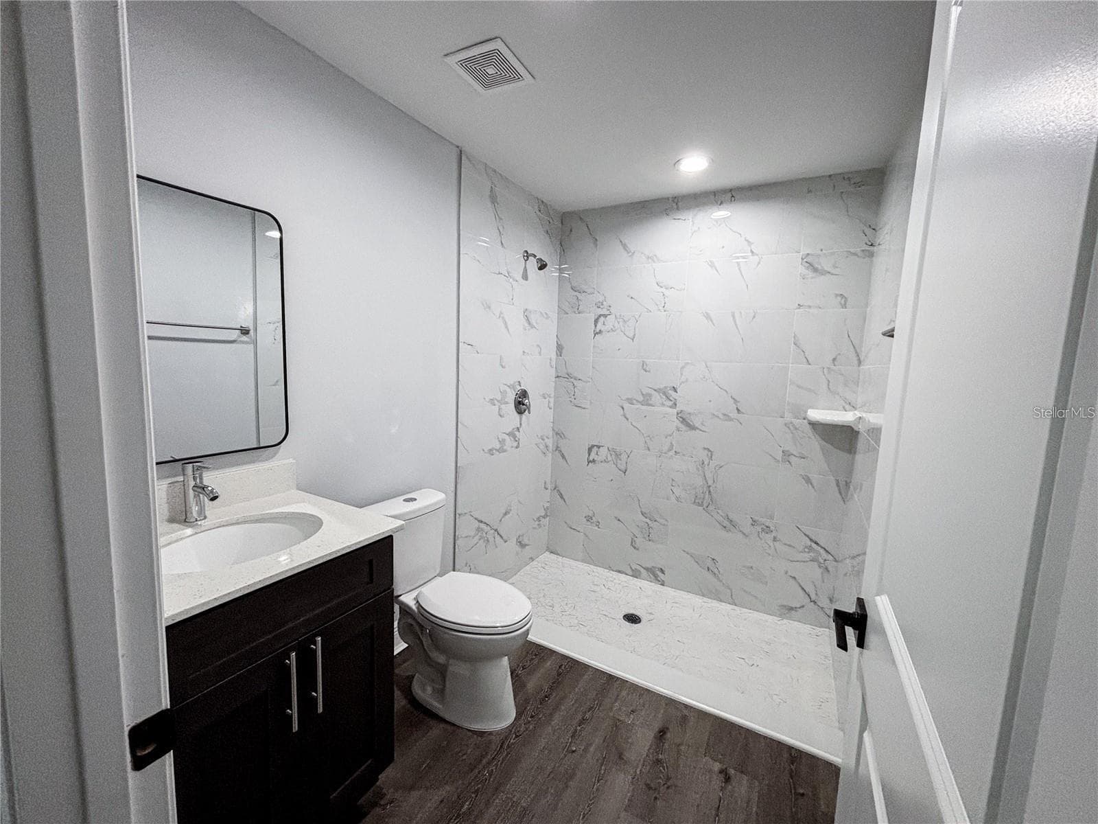 Bathroom; builder model illustration, actual finishes may vary - 10 CEDAR TRCE, OCALA