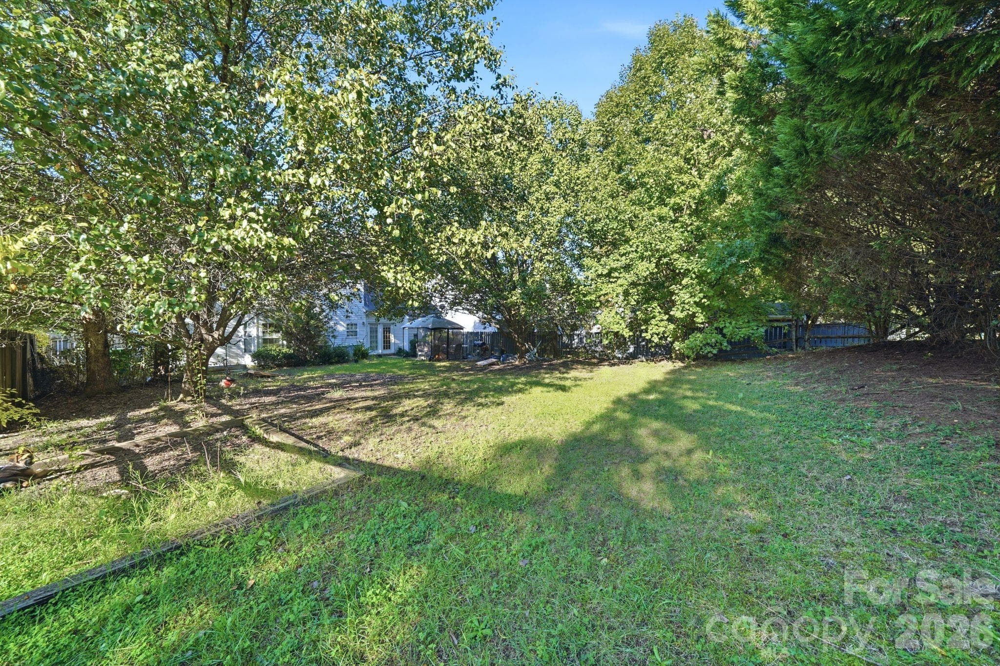 Single Family Residence at 10212 Billingham Drive, Charlotte, photo 40 of 44